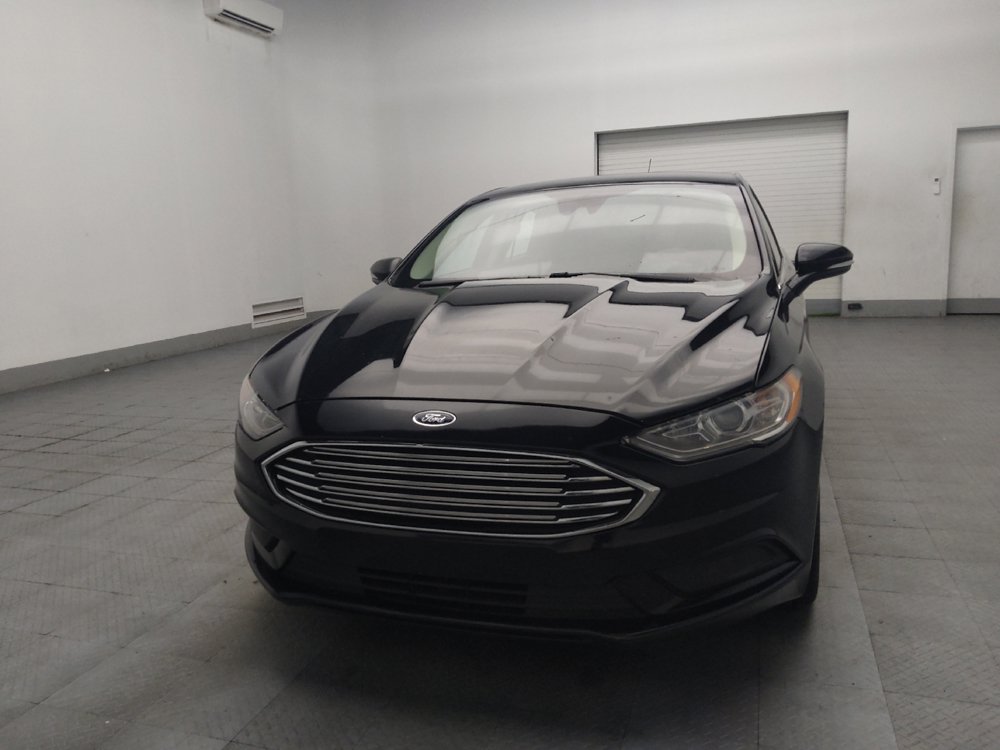 Used 2018 Ford Fusion SE FWD image 15