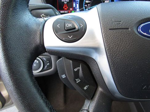 Used 2017 Ford C-MAX SE image 9