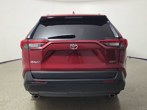 Used 2024 Toyota RAV4 XLE w/ Convenience Package FWD image 6