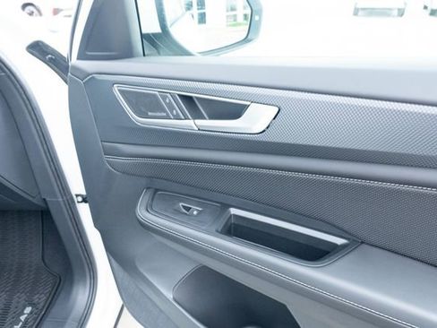 New 2026 Volkswagen Atlas Cross Sport SEL Premium R-Line AWD/4WD image 48