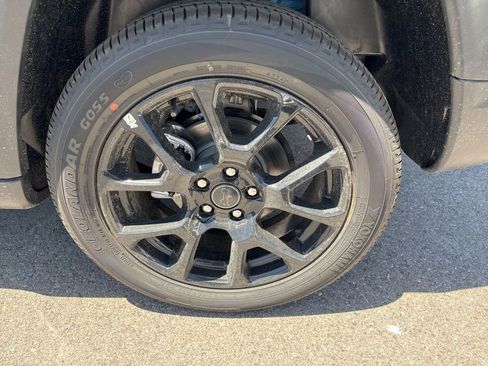 New 2025 Jeep Compass Latitude w/ Altitude Special Edition image 4