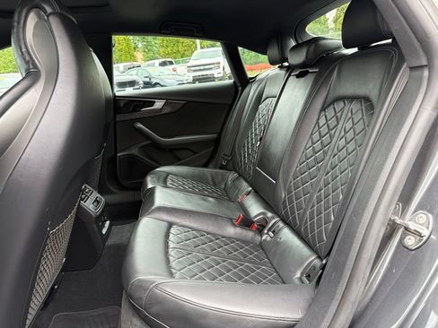 Used 2022 Audi S5 Premium Plus w/ Premium Plus Package AWD/4WD image 15