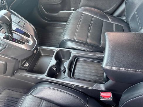 Used 2021 Honda CR-V EX-L image 16