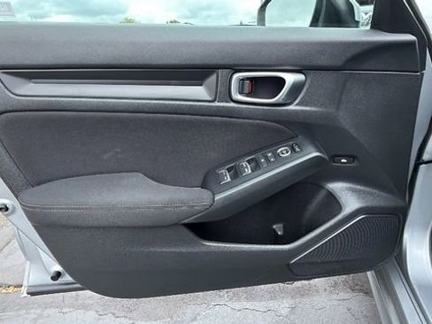 Used 2023 Honda Civic LX image 18