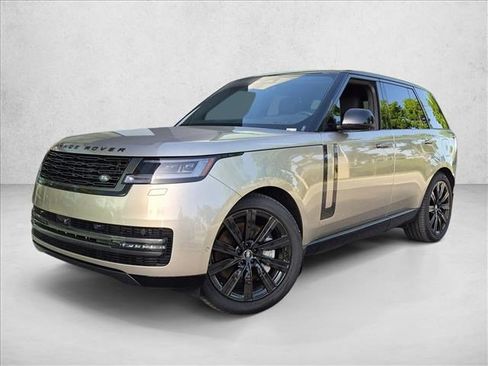 Used 2025 Land Rover Range Rover SE AWD/4WD image 1