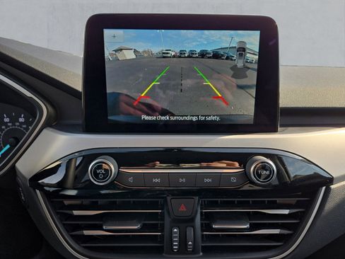 Certified 2022 Ford Escape SEL image 19