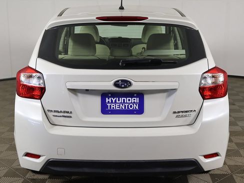 Used 2016 Subaru Impreza 2.0i AWD/4WD image 9