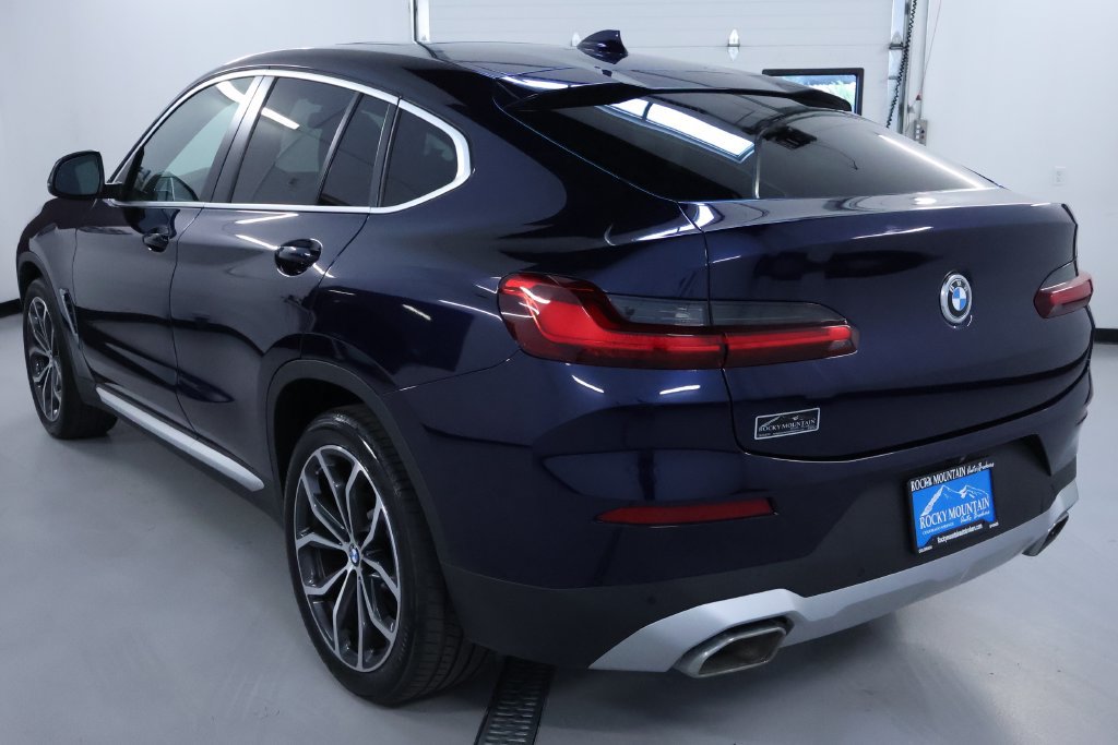 Used 2022 BMW X4 xDrive30i AWD/4WD image 6