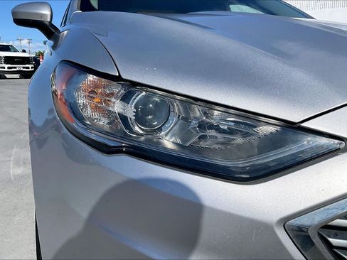 Used 2018 Ford Fusion S FWD image 31