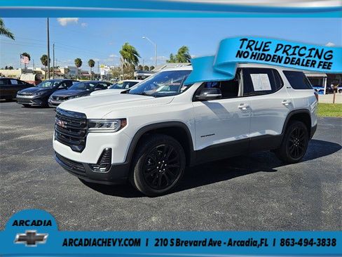 Used 2023 GMC Acadia SLE w/ Driver Convenience Package FWD image 4