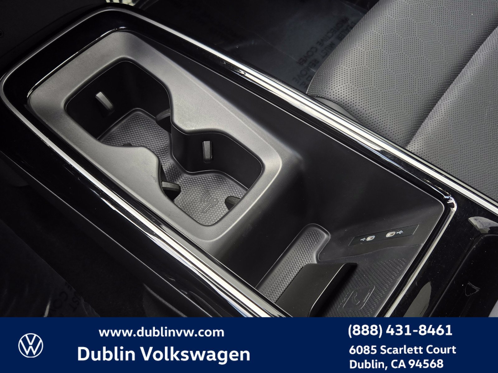 Used 2023 Volkswagen ID.4 Pro S RWD image 18