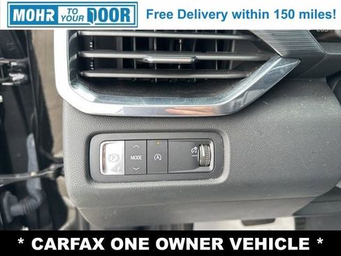 Used 2025 GMC Acadia Elevation image 24