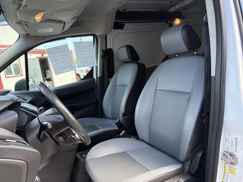 Used 2016 Ford Transit Connect XL FWD image 9