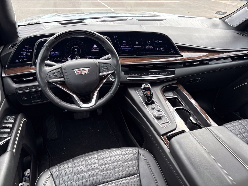 Used 2023 Cadillac Escalade Sport Platinum AWD/4WD image 5