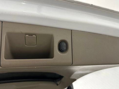 Used 2020 Chevrolet Suburban Premier AWD/4WD image 22