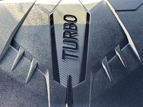 Used 2025 Genesis G70 2.5T image 22