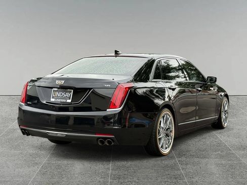 Used 2018 Cadillac CT6 Luxury AWD/4WD image 10