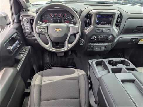 New 2026 Chevrolet Silverado 2500 Custom w/ Custom Value Package AWD/4WD image 18
