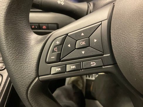 Used 2024 Nissan Sentra S image 16