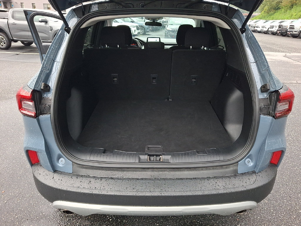 Used 2025 Ford Escape Active AWD/4WD image 29