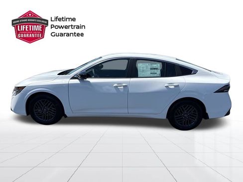 New 2026 Nissan Sentra SV w/ SV Convenience Package FWD image 8