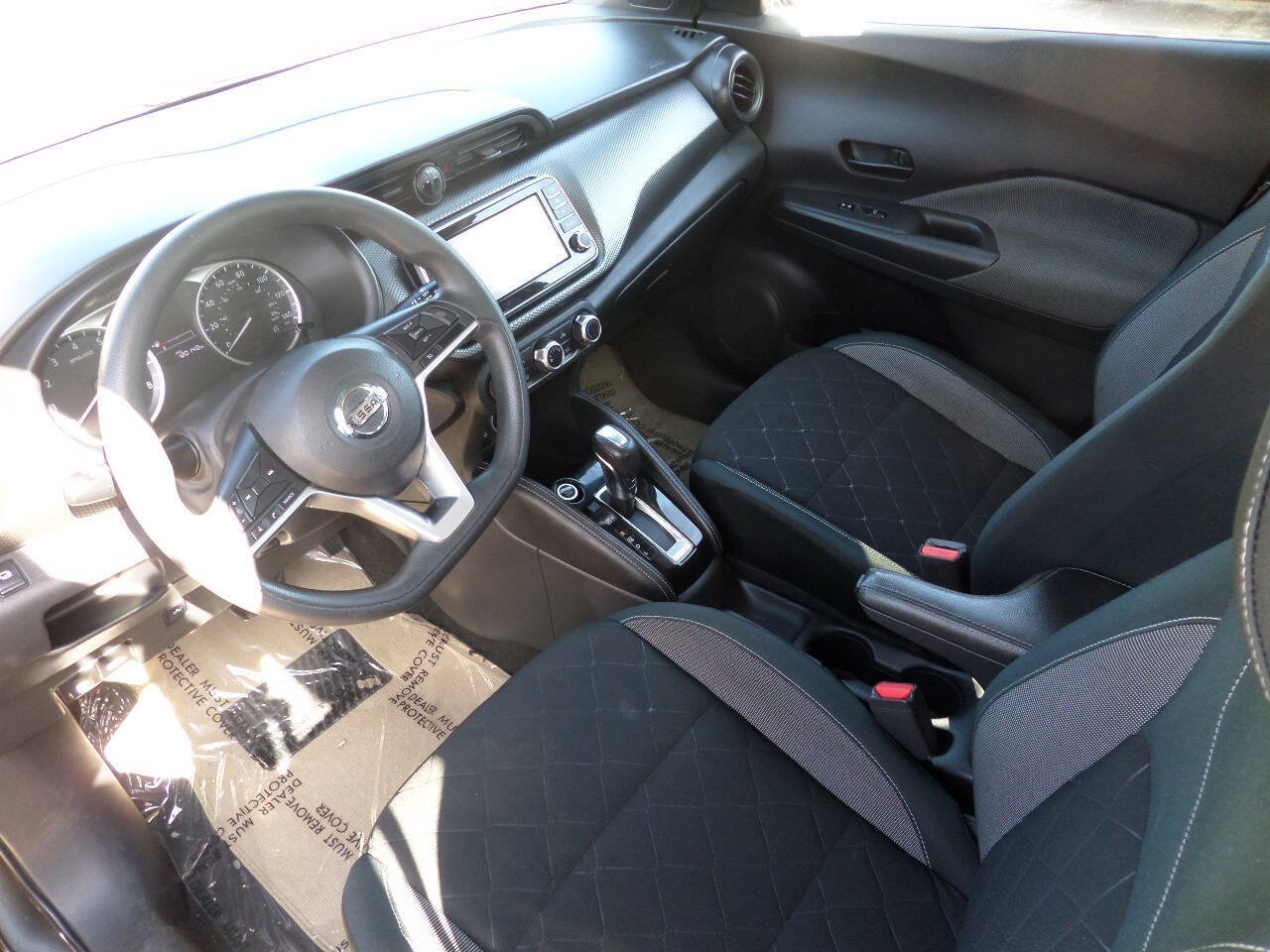 Used 2019 Nissan Kicks S w/ Exterior Electronics Package FWD image 9