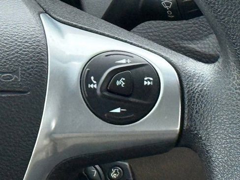 Used 2014 Ford Focus SE FWD image 25