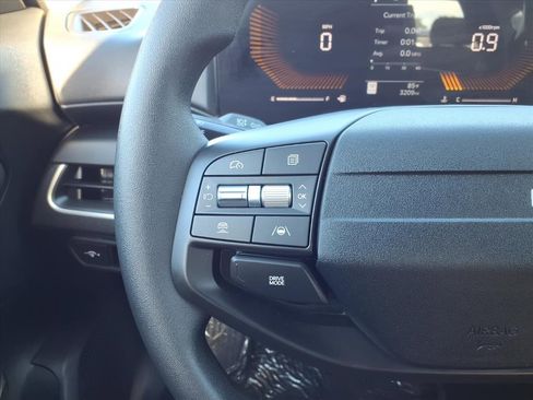 Used 2025 Kia K4 LXS image 17