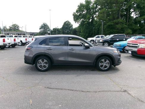 Used 2026 Honda HR-V LX image 5