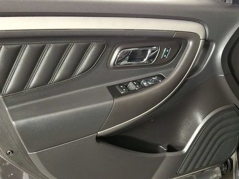 Used 2016 Ford Taurus SEL FWD image 14