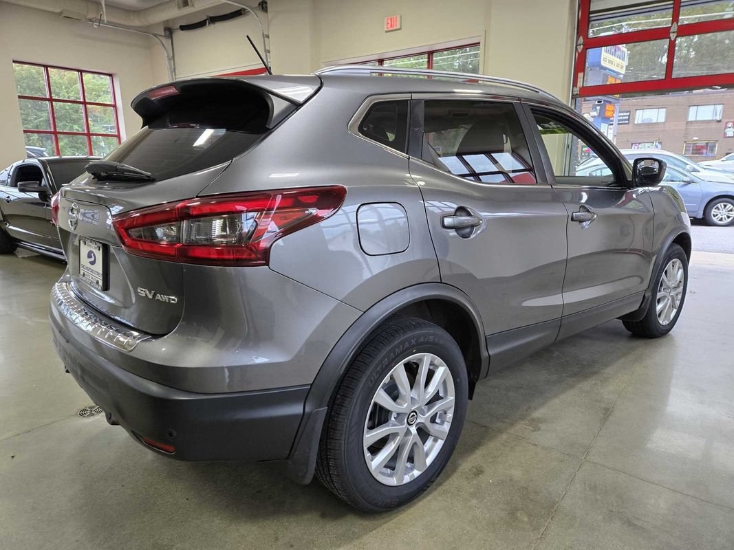 Used 2021 Nissan Rogue Sport SV AWD/4WD image 7