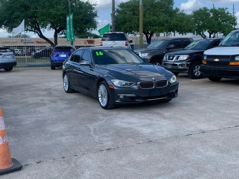 Used 2015 BMW 328i Sedan RWD image 3