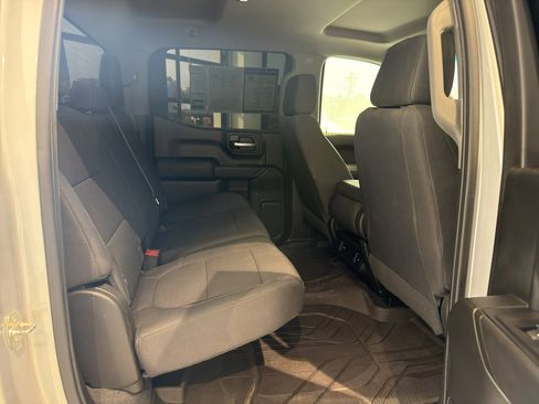 Used 2019 Chevrolet Silverado 1500 Custom Trail Boss w/ Custom Convenience Package image 23