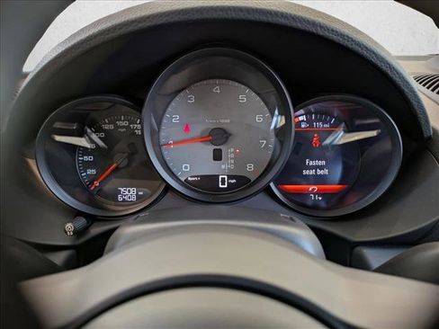 Used 2021 Porsche 718 Cayman S image 11