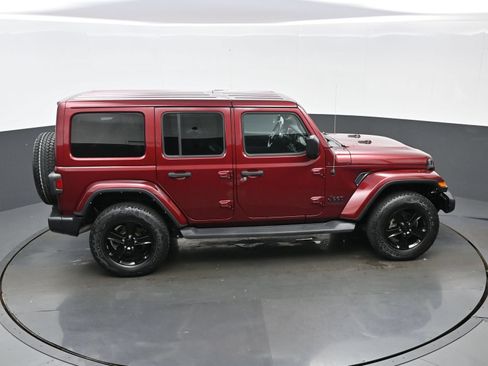 Used 2021 Jeep Wrangler Unlimited Sahara AWD/4WD image 39