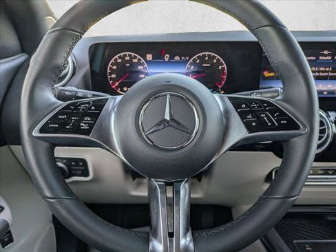 Certified 2025 Mercedes-Benz GLA 250 4MATIC w/ Driver Assistance Package image 12