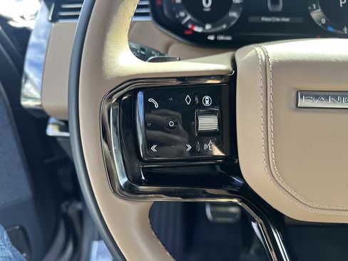 Used 2025 Land Rover Range Rover Sport Autobiography image 19
