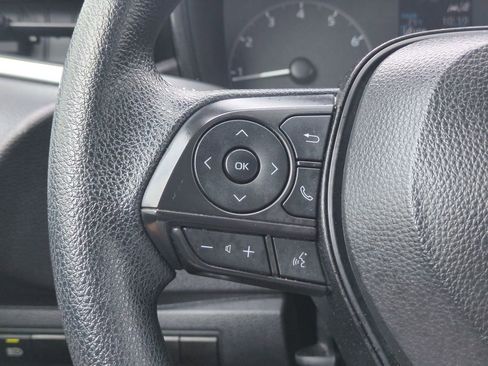 Used 2024 Toyota Corolla LE FWD image 18