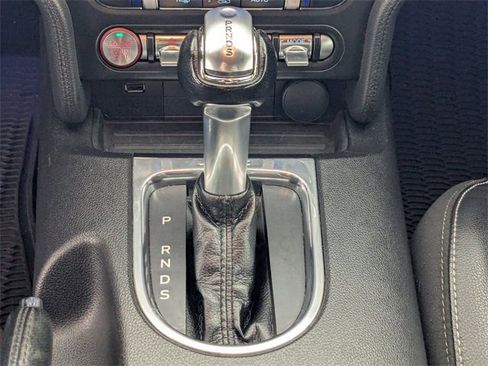 Used 2020 Ford Mustang GT Premium image 23