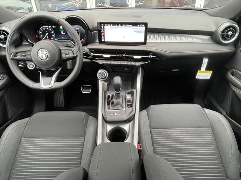 New 2025 Alfa Romeo Tonale image 27