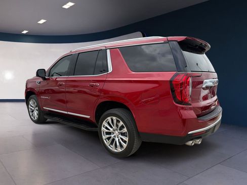 Used 2024 GMC Yukon Denali w/ Advanced Technology Package image 3