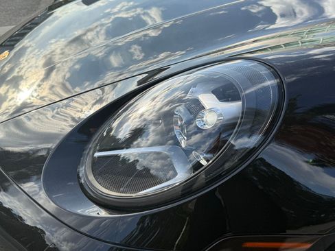 Used 2024 Porsche 911 Carrera 4 image 17