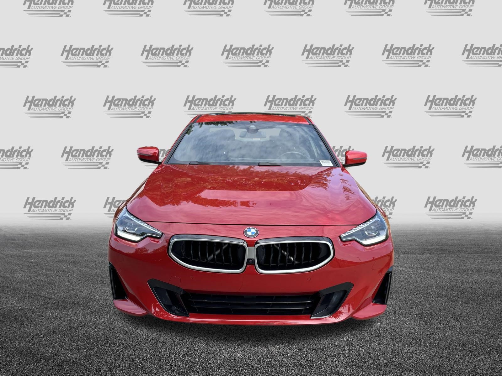 Used 2024 BMW 230i Coupe w/ Convenience Package RWD image 3
