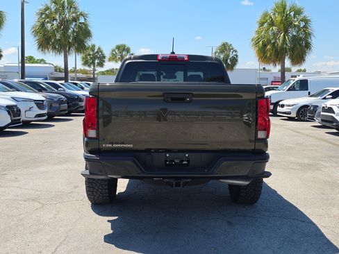 Used 2025 Chevrolet Colorado Trail Boss image 6