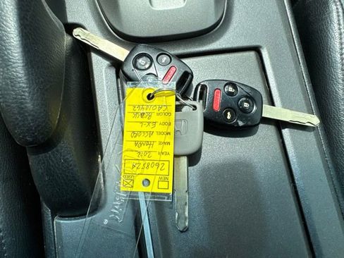 Used 2012 Honda Accord EX-L image 18