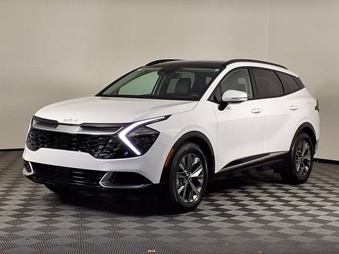 Used 2023 Kia Sportage SX FWD image 3