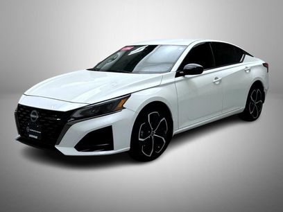 Certified 2023 Nissan Altima 2.5 SR