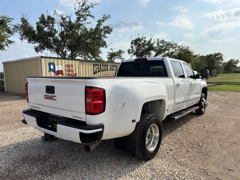 Used 2015 GMC Sierra 3500 Denali w/ Duramax Plus Package image 6
