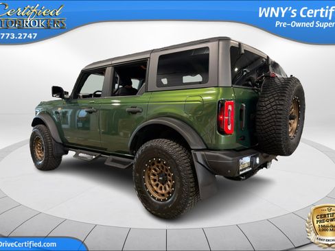 Used 2023 Ford Bronco Badlands AWD/4WD image 9