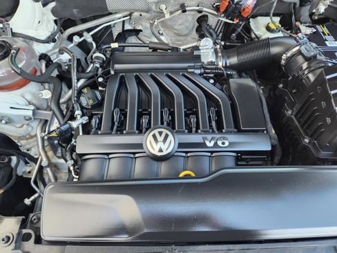 Used 2019 Volkswagen Atlas SE image 29